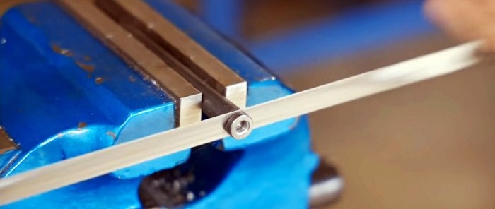 How to make a simple mini clamp