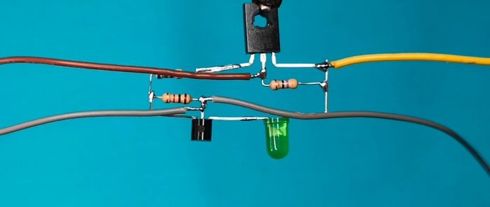 Liion akkumulátortöltő áramkör teljes töltésjelzővel