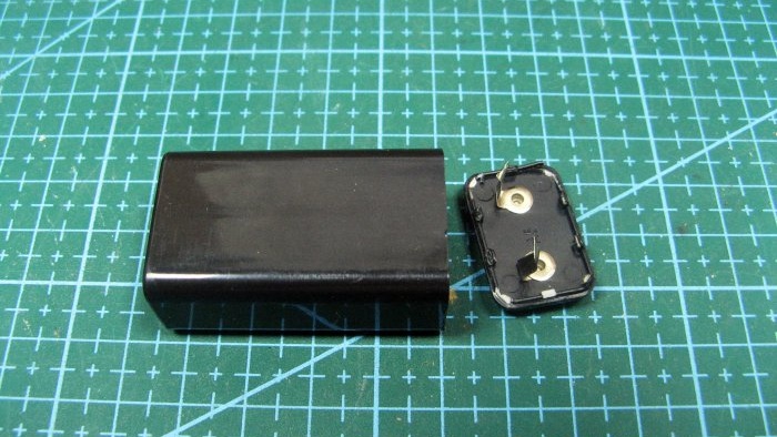 A useful attachment to a multimeter for measuring low-resistance resistors
