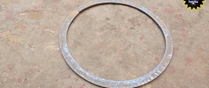 How to make a device for bending a steel strip into a circle on an edge