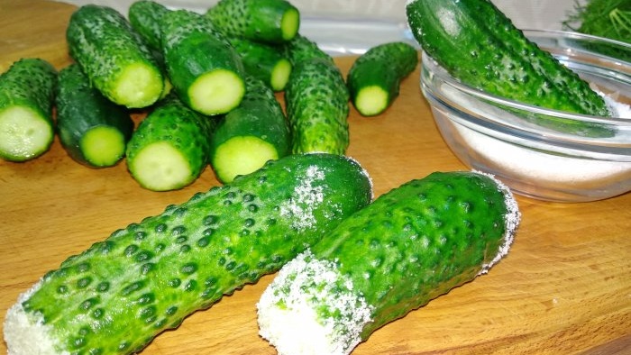 Crispy lightly salted cucumbers Quick preparation in a bag
