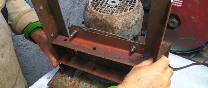 Cómo hacer una trituradora de madera confiable a partir de chatarra