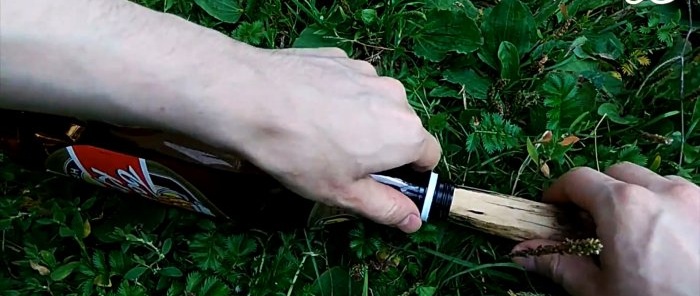 DIY-enhet for å plukke kirsebær fra en flaske på 5 minutter