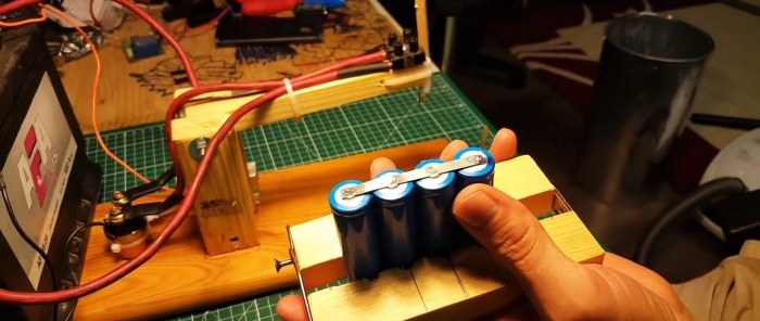 Hur man gör en motståndssvetsmaskin från ett bilbatteri