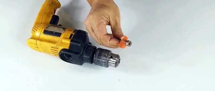 How to make a removable attachment that will turn your drill into a router