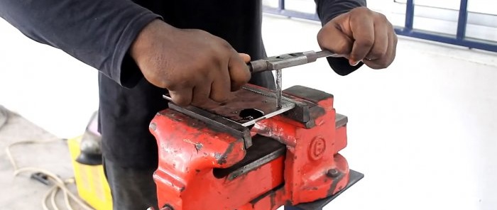 Drill-based push drilling machine para sa home workshop
