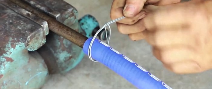 How to make a simple valve clamp