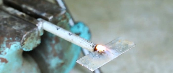 Comment fabriquer un simple collier de serrage