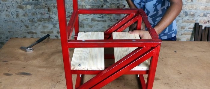 Καρέκλα με σκάλα εργαστηρίου DIY