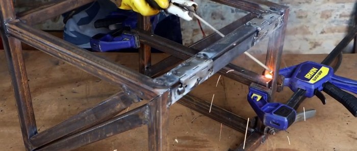 DIY workshop ladder chair