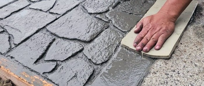 Как да излеете бетонна градинска пътека с имитация на камък