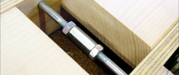 De eenvoudigste handleiding voor het met uw eigen handen zagen van houtblokken in planken met een kettingzaag