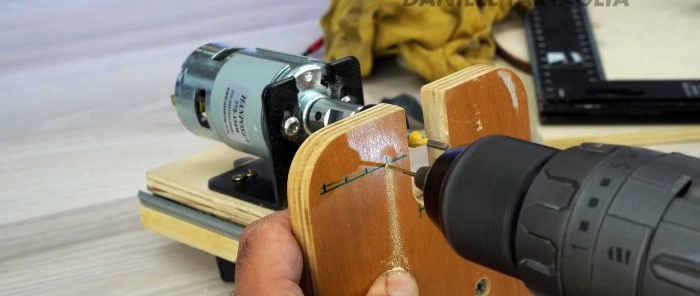 Com fer un mini encaminador amb potència de baixa tensió per a una varietat de tasques