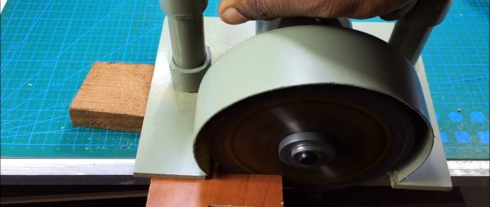 Do-it-yourself hand-held circular saw for wood from PVC pipes