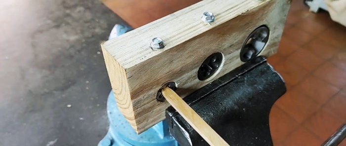 Cómo hacer palitos redondos con sencillos equipos de bricolaje