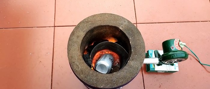 Come realizzare un semplice forno per la fusione dell'alluminio