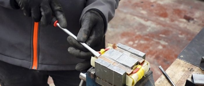 Com fer un vici electromagnètic a partir d'un microones per a la fixació instantània