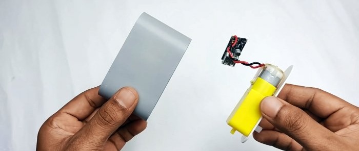 Hoe je een zakgenerator maakt voor het opladen van je telefoon die altijd klaar is voor gebruik