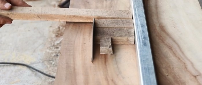 Como fazer uma serra circular a partir de uma esmerilhadeira com suas próprias mãos