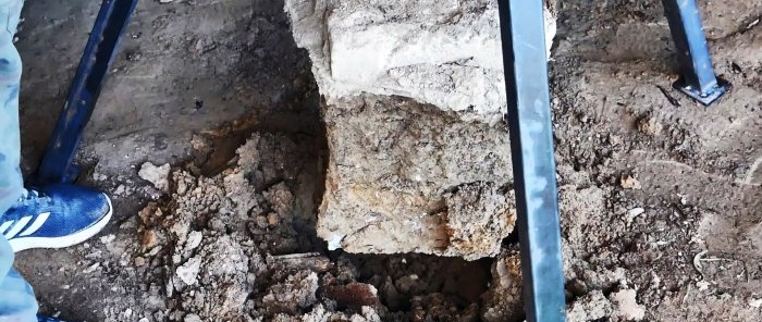 Как да направите лебедка за издърпване на бетонни стълбове или големи камъни от земята