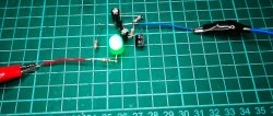 Lampa błyskowa LED z tylko 1 tranzystorem