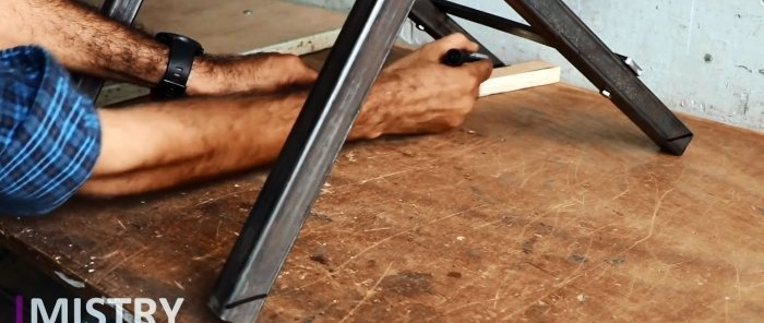 How to make a durable and comfortable folding chair from simple materials with your own hands