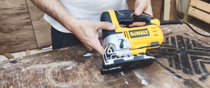 Cara membuat lampiran jigsaw untuk memotong tanpa serpihan
