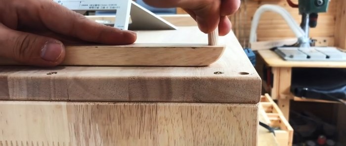 Hoe maak je een sleutelloos geheim magnetisch slot op meubels?