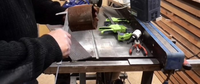 Comment fabriquer une poulie pour une meuleuse sans tour à partir d'un morceau de tuyau