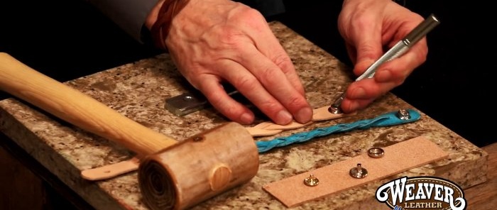 كيفية تجديل ضفيرة بدون قطع غير ضرورية وصنع سوار بسيط من شريط من الجلد