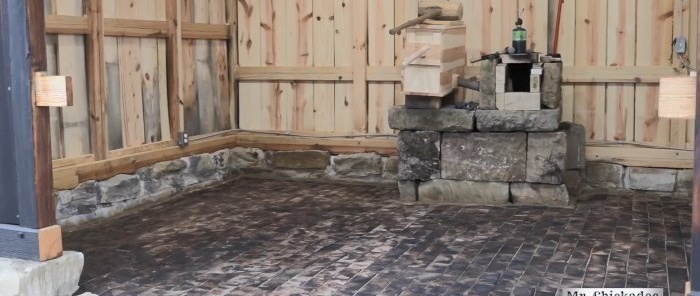 Cara membuat lantai bengkel dari blok kayu