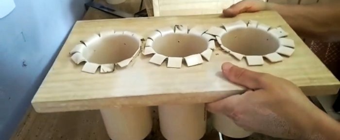 Jak vyrobit jednoduchou formu na odlévání cementových bloků z desek a PVC trubky