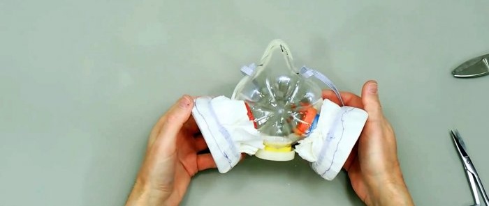 Högkvalitativ gör-det-själv-respirator tillverkad av PET-flaskor