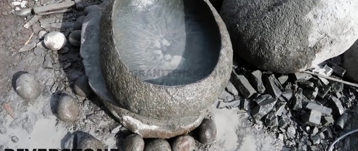كيفية صنع قذيفة من صخرة النهر