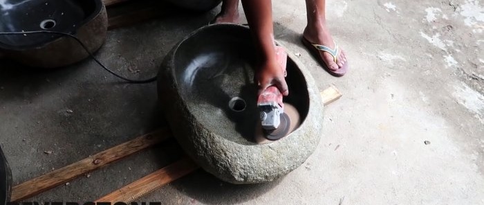 Comment fabriquer une coquille à partir d'un rocher de rivière