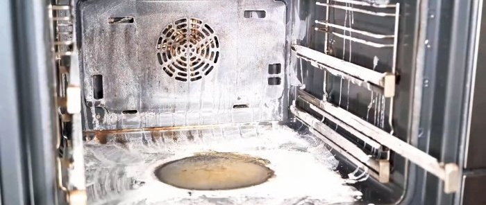 Cum să curățați cuptorul cu sifon și oțet fără substanțe chimice comerciale