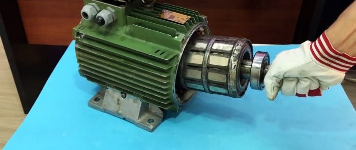 How to convert an asynchronous electric motor into a powerful electric generator