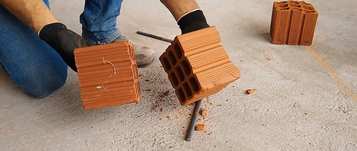 Как да разцепите гладко кух керамичен блок без специални инструменти