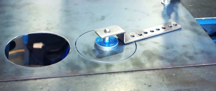 How to make a simple device for cutting circles with a plasma torch
