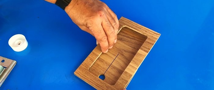 How to make a jig for absolutely straight cutting with a jigsaw