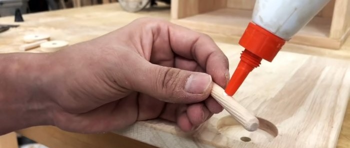 Како направити једноставну комбиновану браву од дрвета