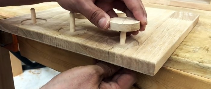 Com fer un simple pany de combinació de fusta
