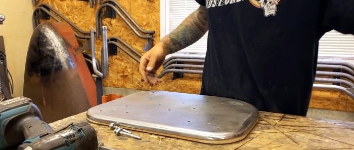 Cara membuat pengeras pada kepingan logam tanpa penekan