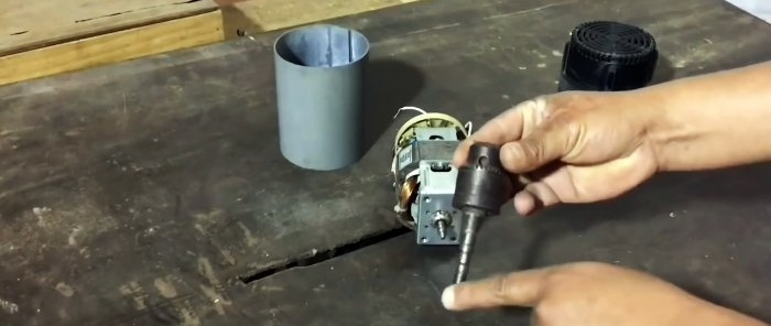 Ako vyrobiť ručný router z rozbitého mixéra