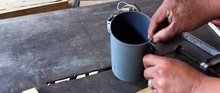 How to make a hand router from a broken blender