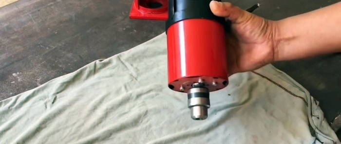 Como fazer uma fresadora manual com um liquidificador quebrado