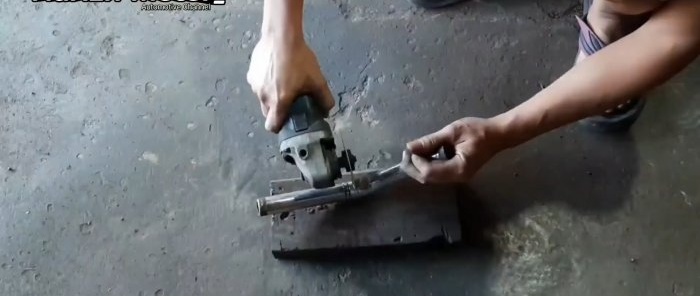 Comment fabriquer une cintreuse pour plier à angle droit sans bourrage