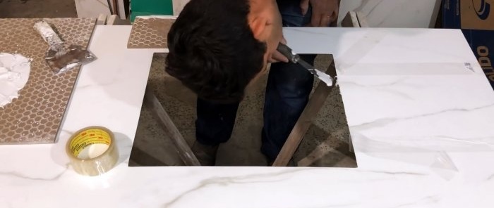 Kā izgatavot vannas istabas izlietni no keramikas flīzēm