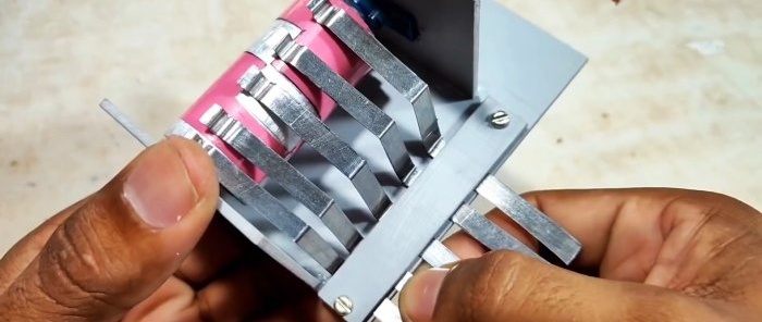 How to make a mechanical garland switch without knowledge of electronics