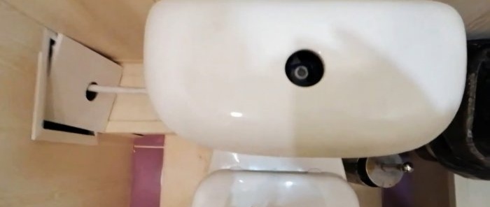 How to easily fix a stuck toilet cistern button